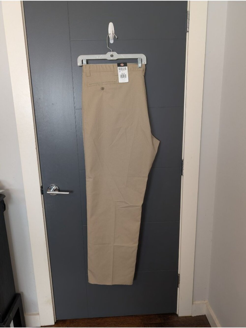 NWT Dickies LP17 Mens Industrial Flat Front Comfort Waist Pant Desert Sand 50 UU